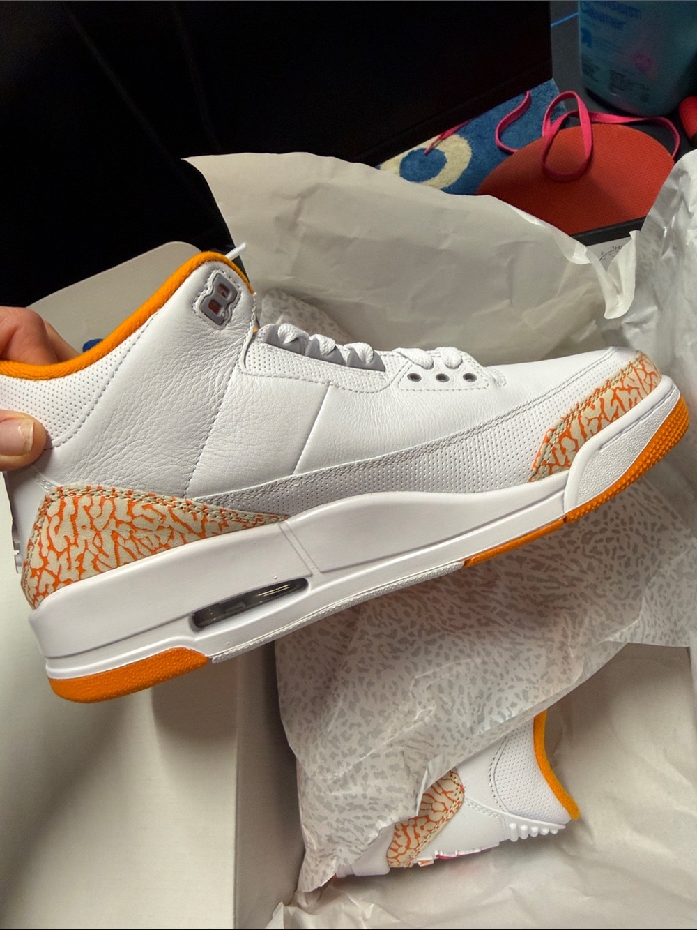 Jordan WMNS Air Jordan 3 Retro - White/Orange/Gray - Picture 4 of 5